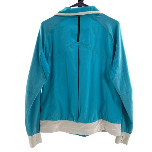 Lululemon Women’s 12 Track Attack Full Zip Windbreaker Jacket Aqua Blue‎ Sporty - Picture 13 of 15